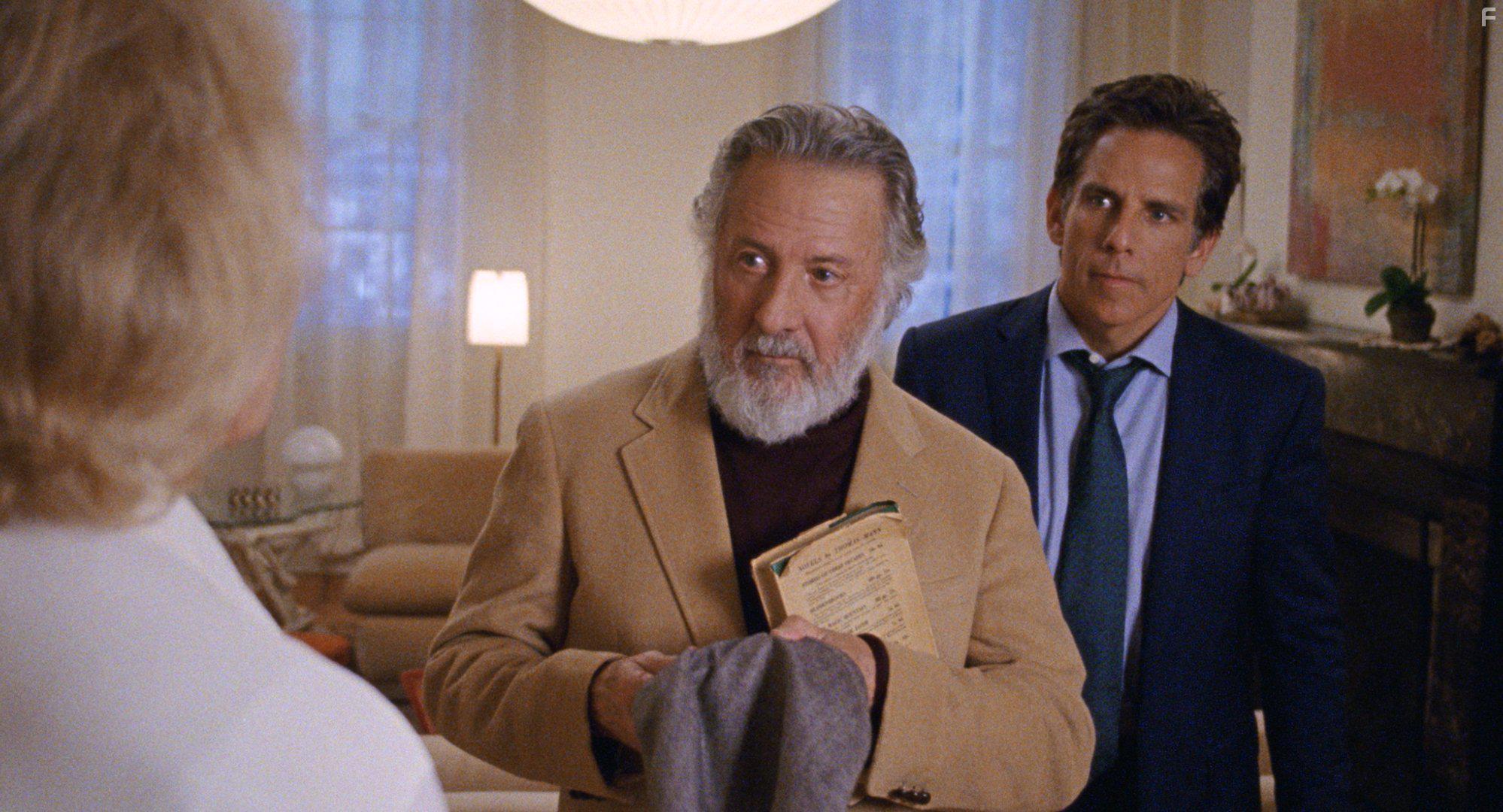 Dustin Hoffman and Ben Stiller in The Meyerowitz Stories (New and Selected) (2017)