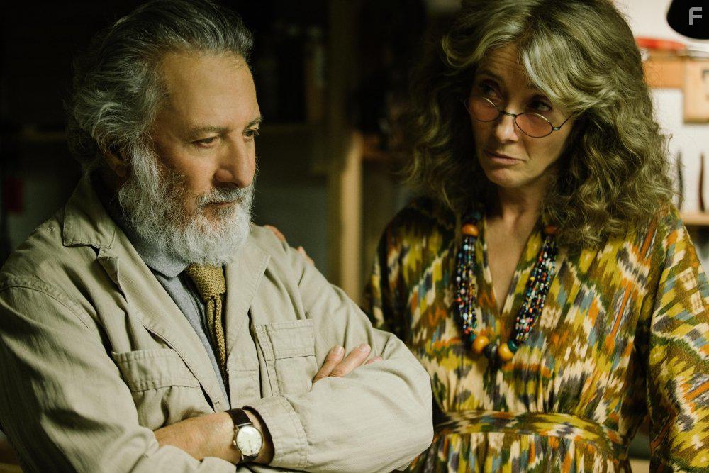 Dustin Hoffman and Emma Thompson in The Meyerowitz Stories (New and Selected) (2017)