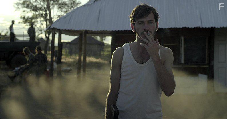 Miguel Nunes in Cartas da Guerra (2016)