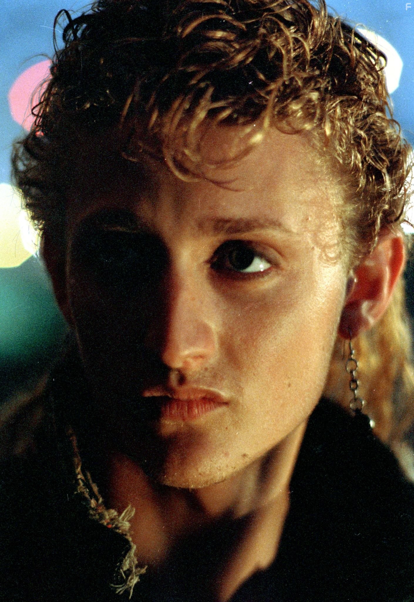 Alex Winter in Пропащие ребята (1987)