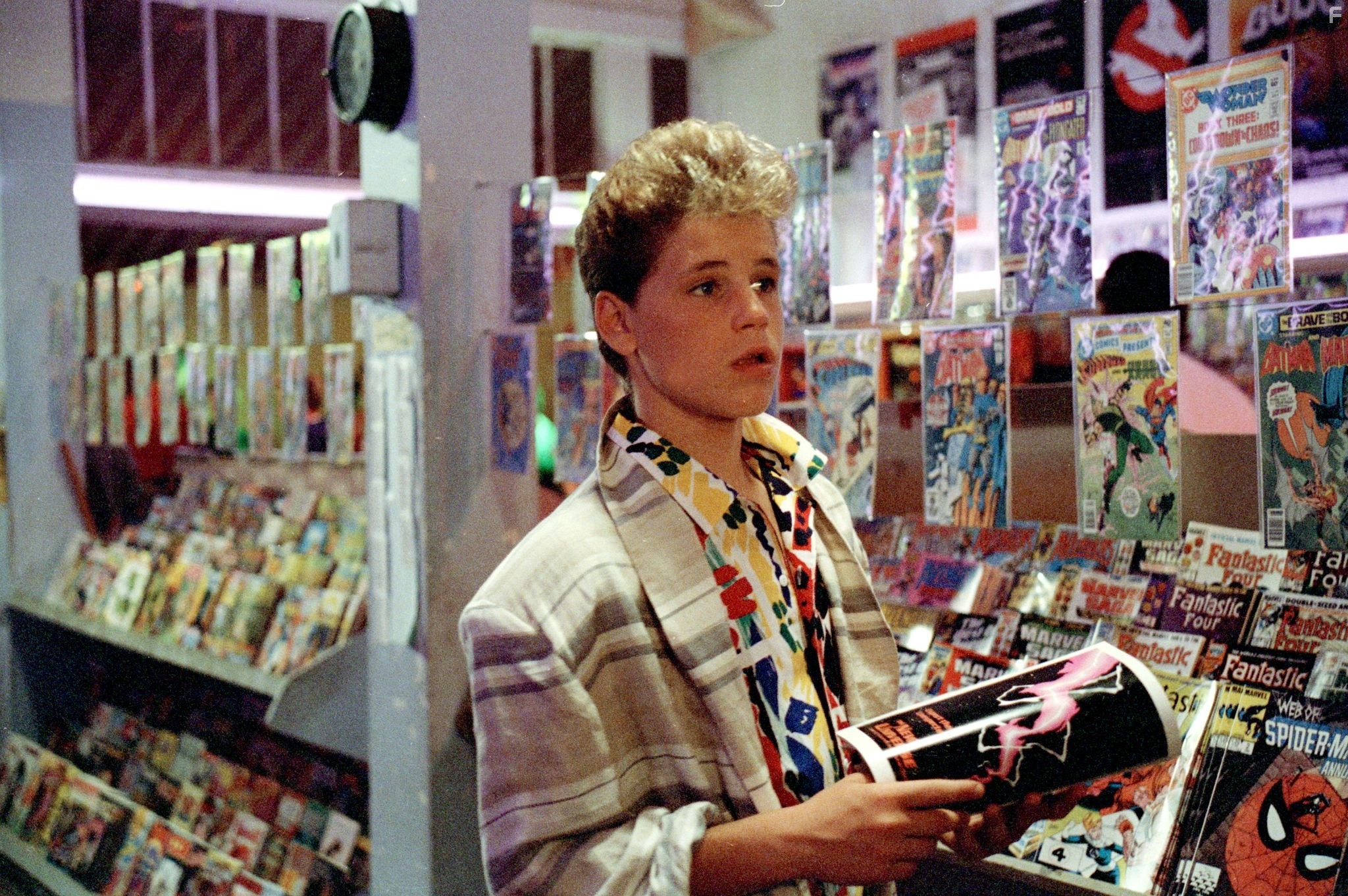 Corey Haim in Пропащие ребята (1987)