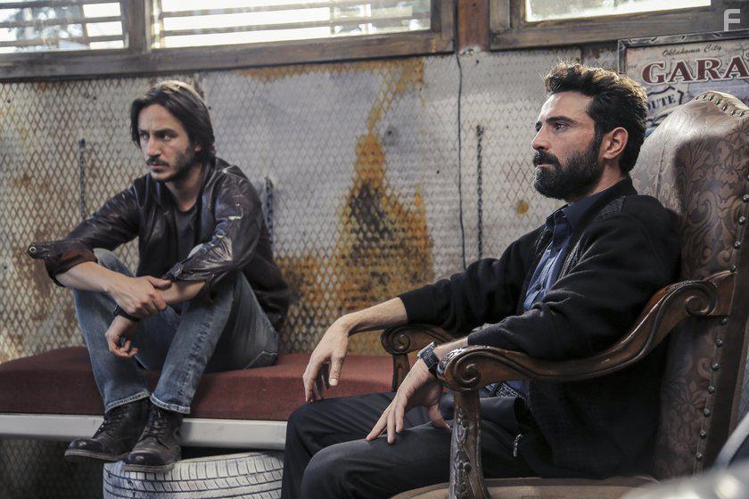 Ahmet Rifat Sungar and Muhammet akir in Yz Yze (2017)