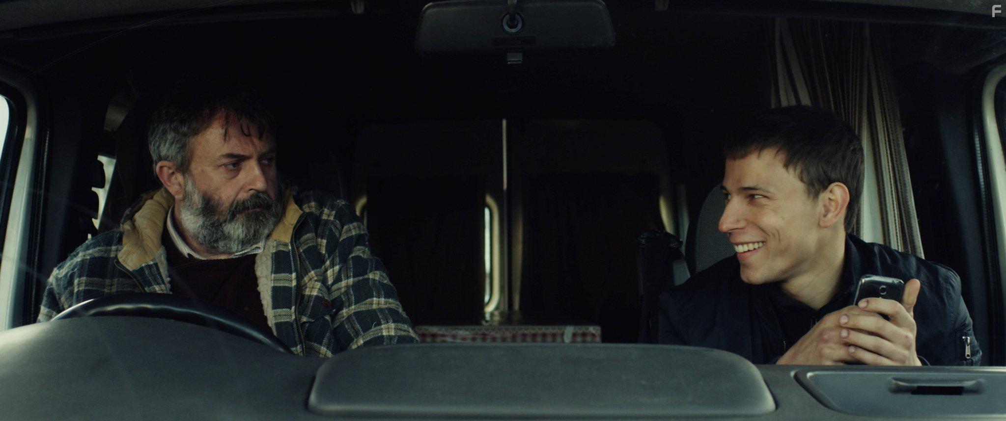 Jzef Pawlowski and Nigel O'Neill in Bad Day for the Cut (2017)