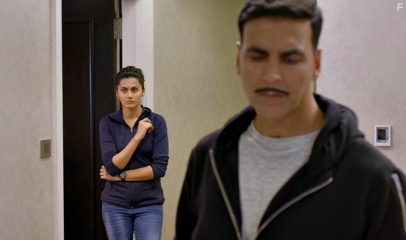 Akshay Kumar and Tapsee Pannu in Naam Shabana (2017)