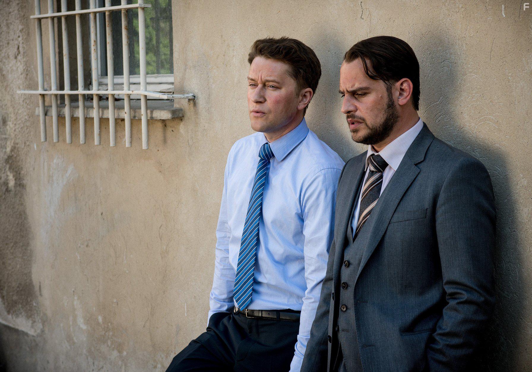 Moritz Bleibtreu and Adrian Topol in Schuld (2015)