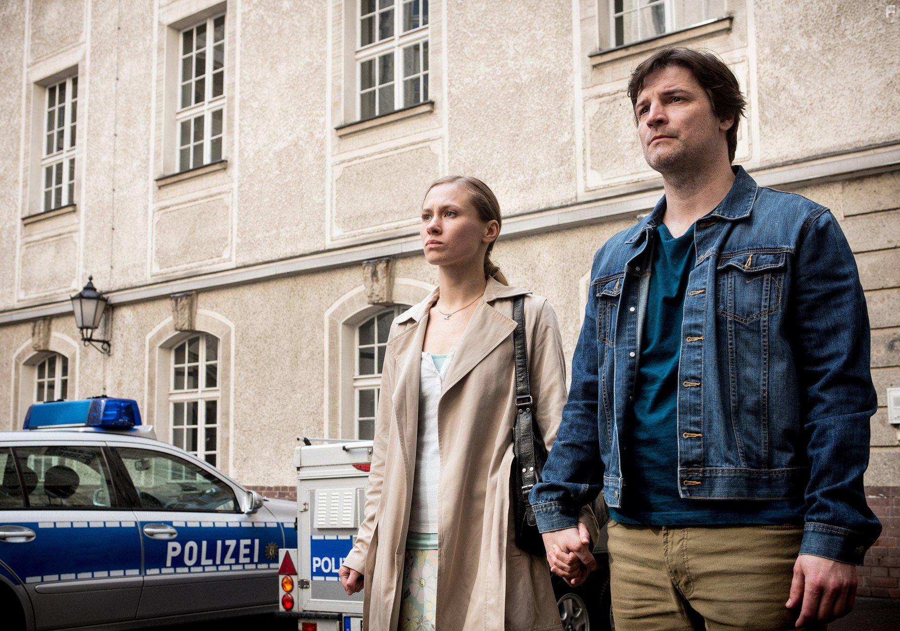 Misel Maticevic and Alina Levshin in Schuld (2015)