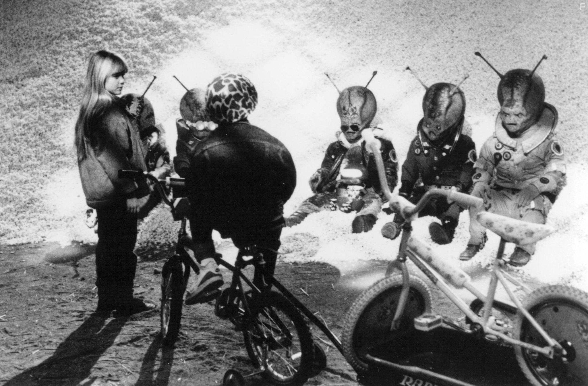 Ariana Richards in Spaced Invaders (1990)