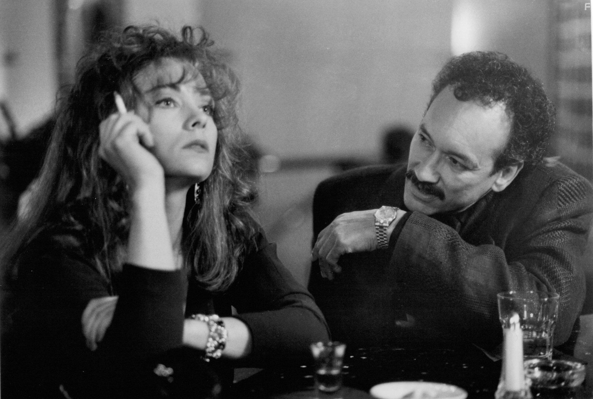 Theresa Russell in Impulse (1990)
