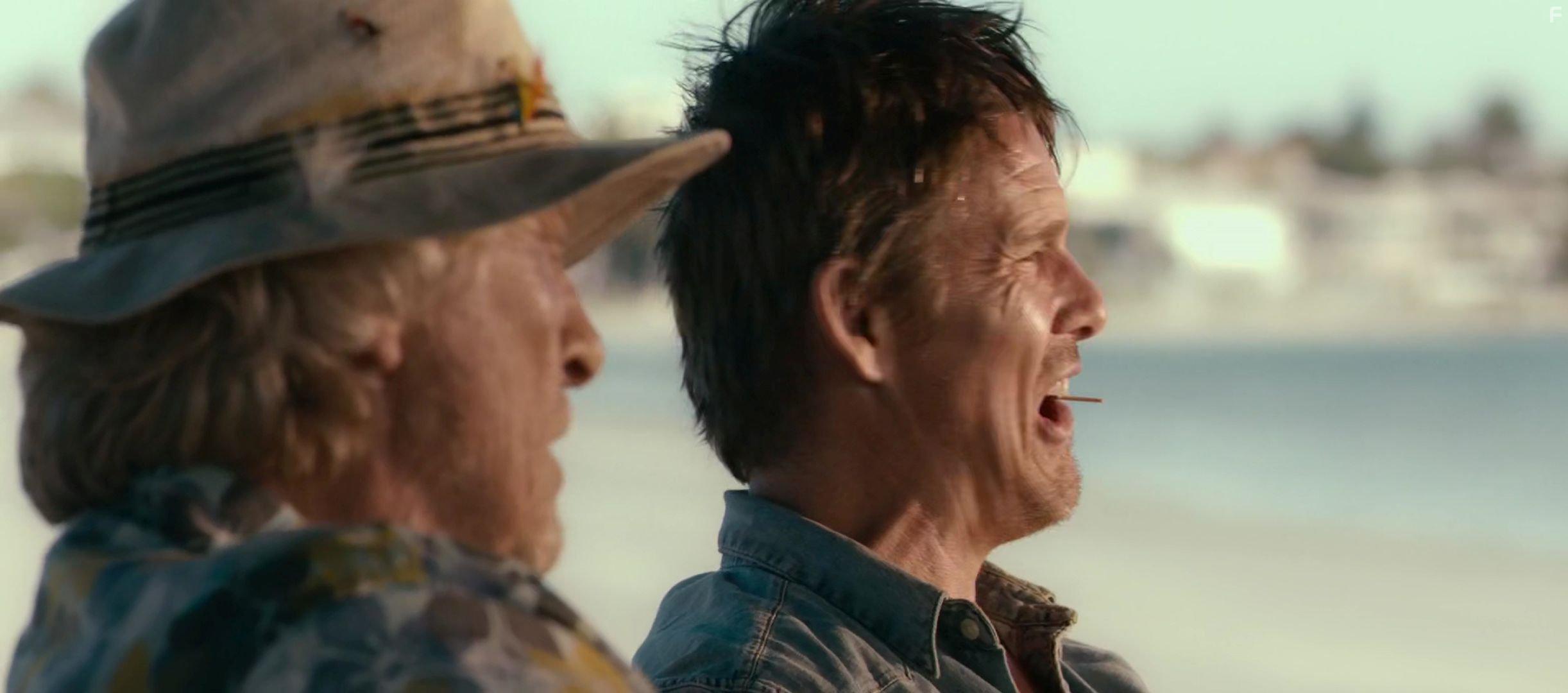 Ethan Hawke and Rutger Hauer in 24 Hours to Live (2017)