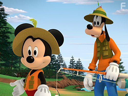 Mickey and the Roadster Racers (2017)