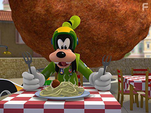 Mickey and the Roadster Racers (2017)