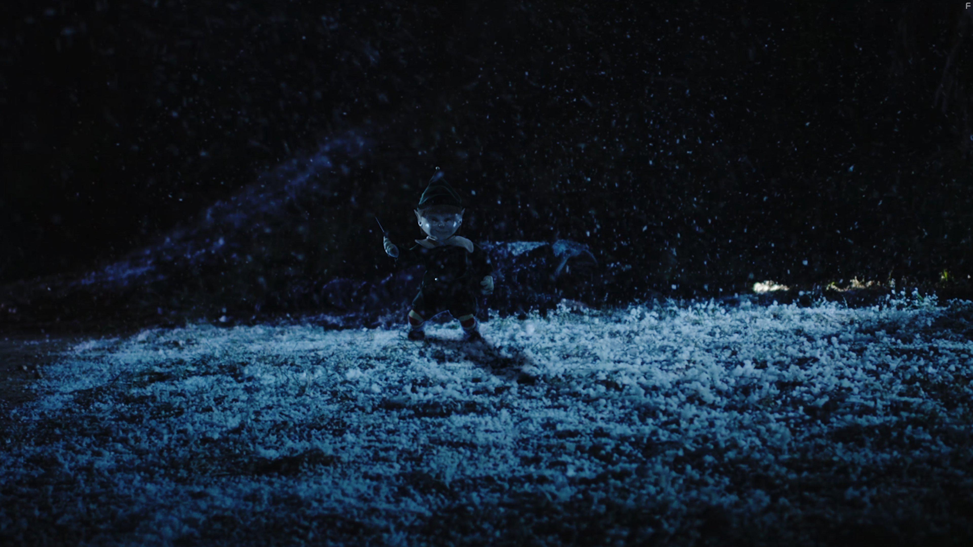 Justin Price and Khu in The Elf (2017)