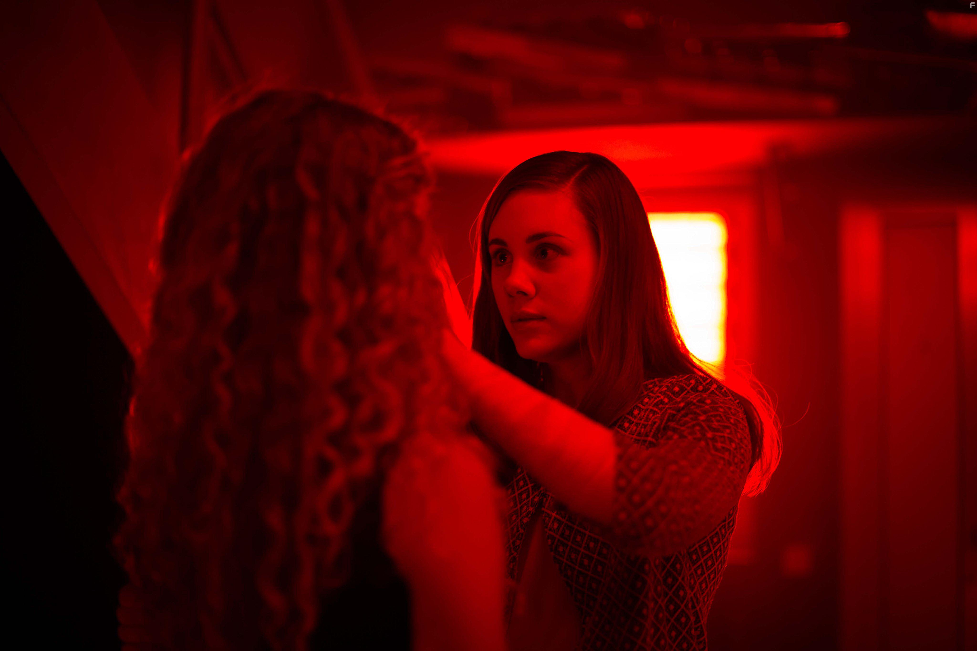 Rebecca Forsythe in Replace (2017)