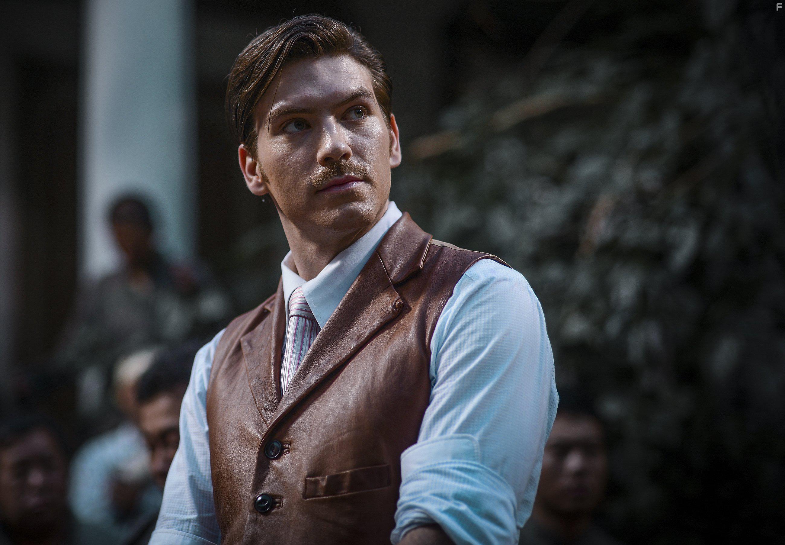 Jesse Kove in On Wings of Eagles (2016)