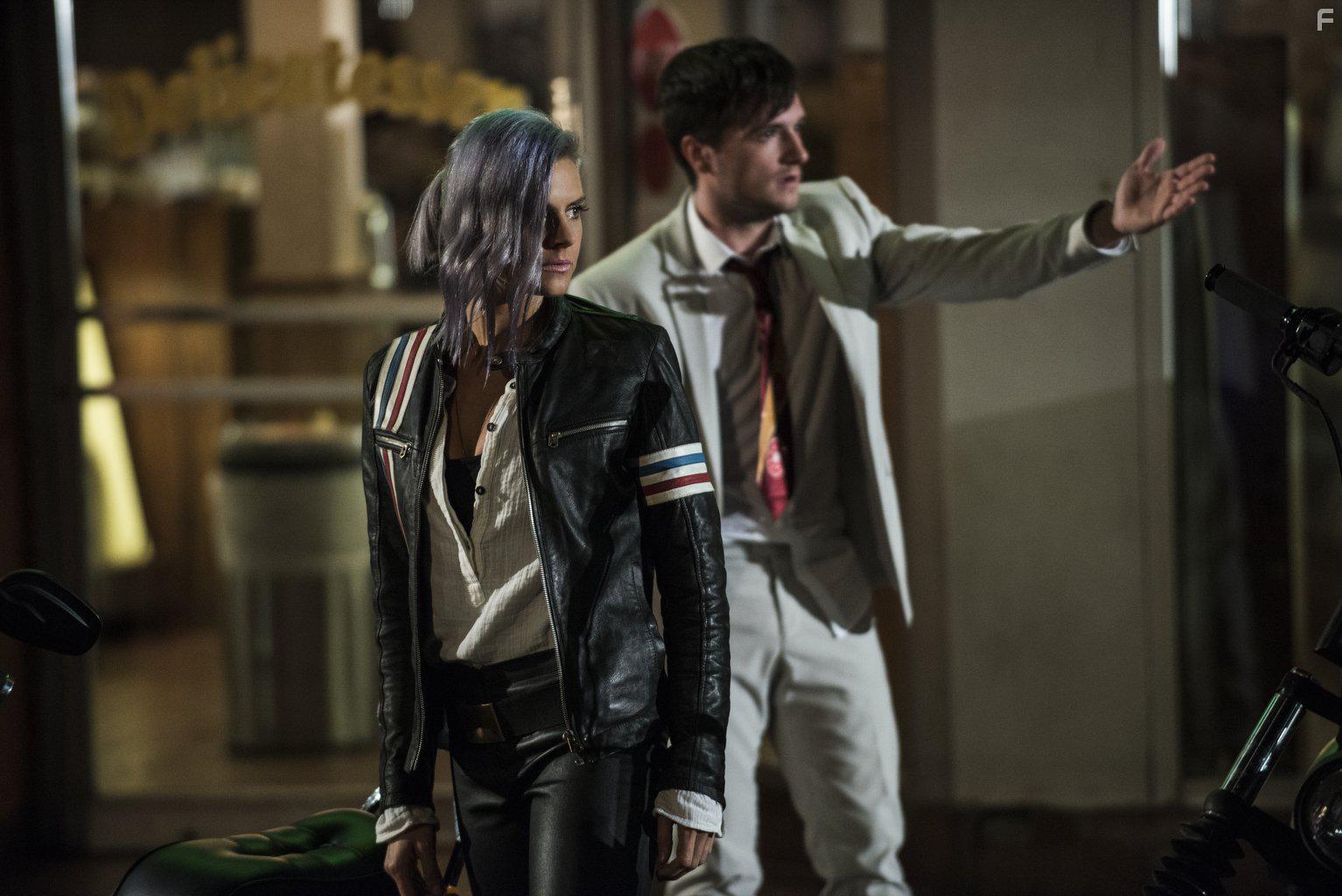 Josh Hutcherson and Eliza Coupe in Future Man (2017)