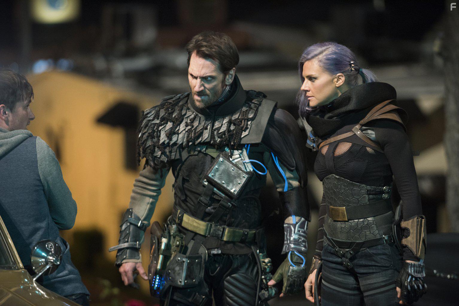 Eliza Coupe and Derek Wilson in Future Man (2017)