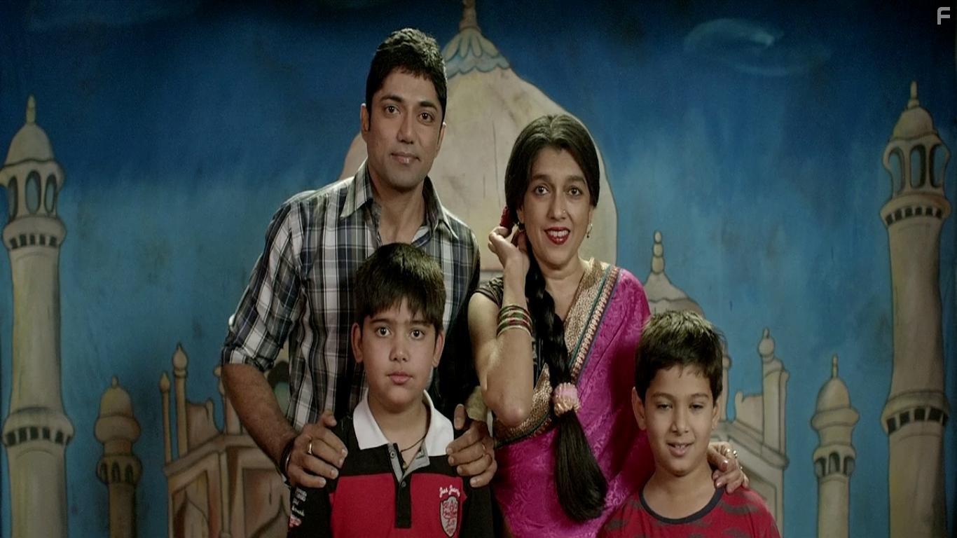 Lipstick Under My Burkha (2016)