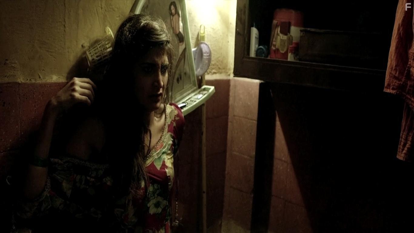 Lipstick Under My Burkha (2016)