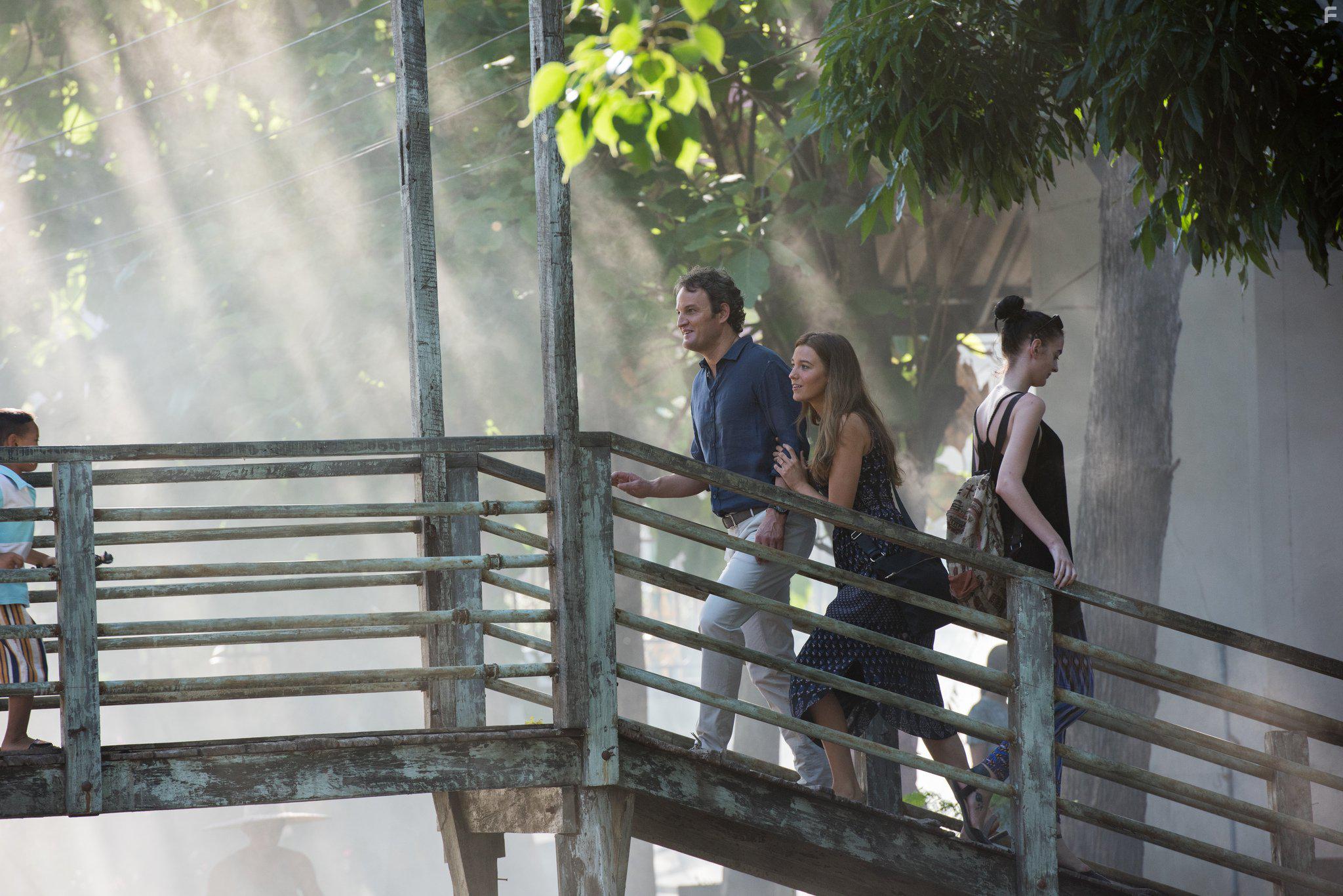 Jason Clarke and Blake Lively in All I See Is You (2016)