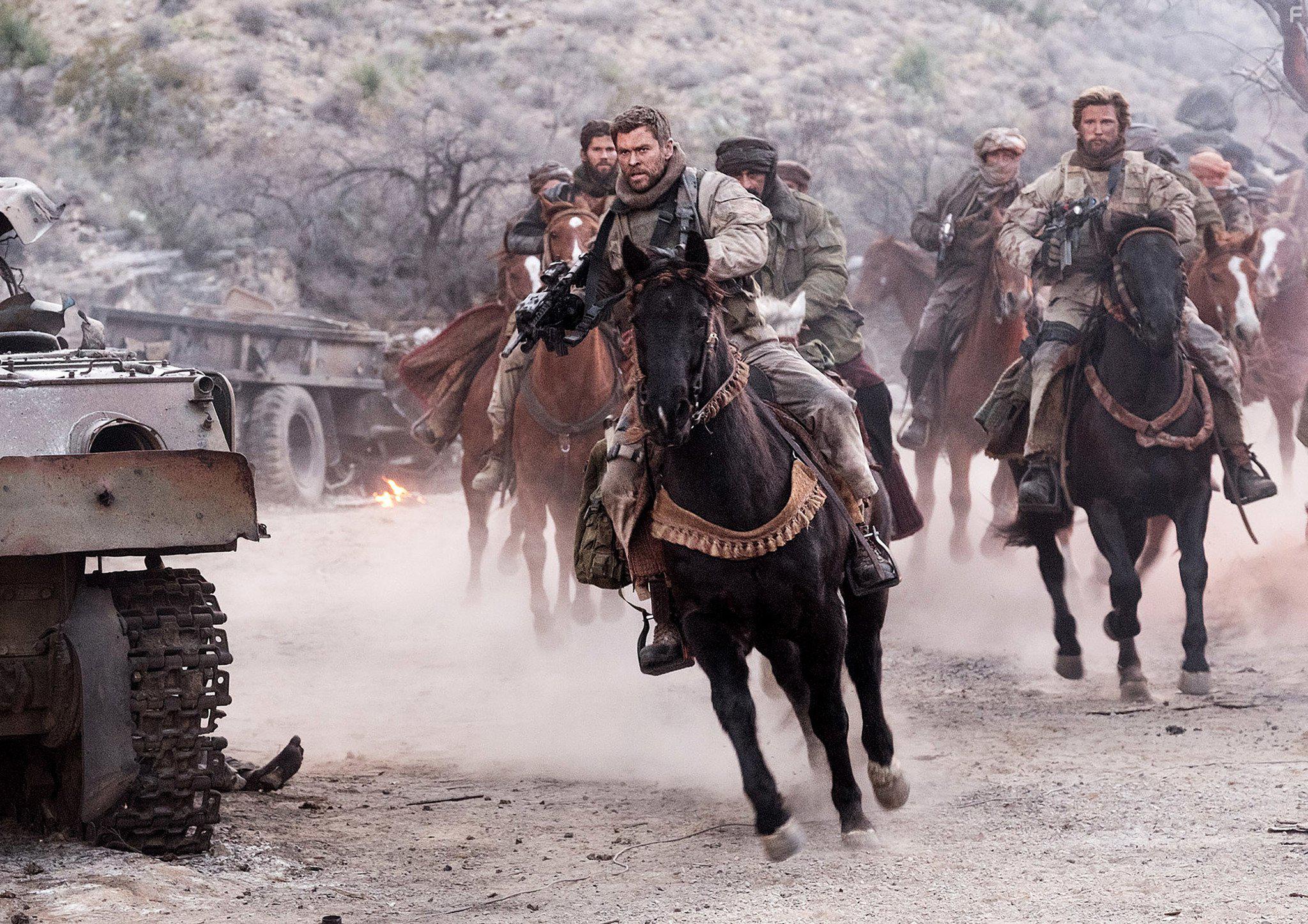 Chris Hemsworth in 12 Strong (2018)