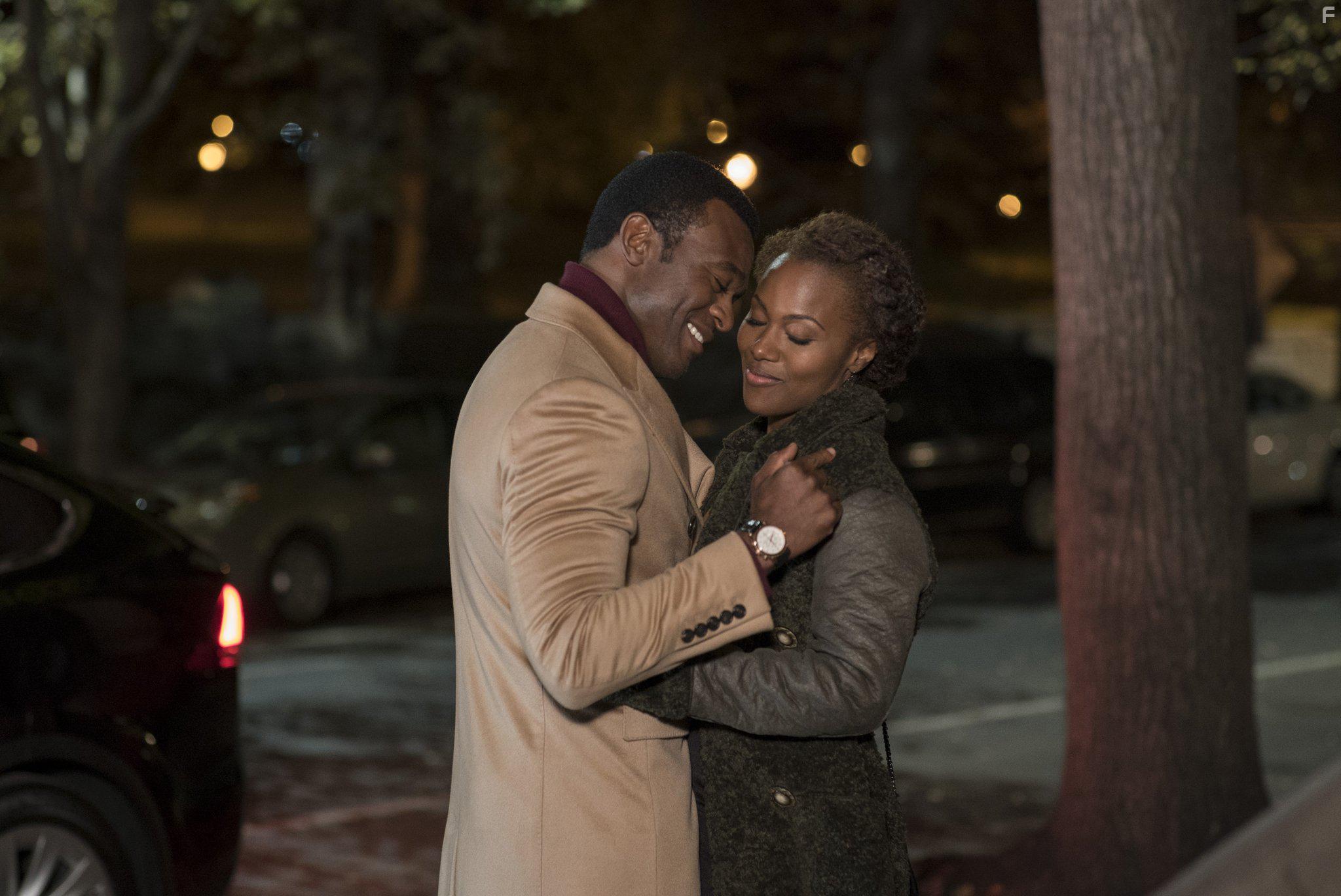 Lyriq Bent and DeWanda Wise in She's Gotta Have It (2017)