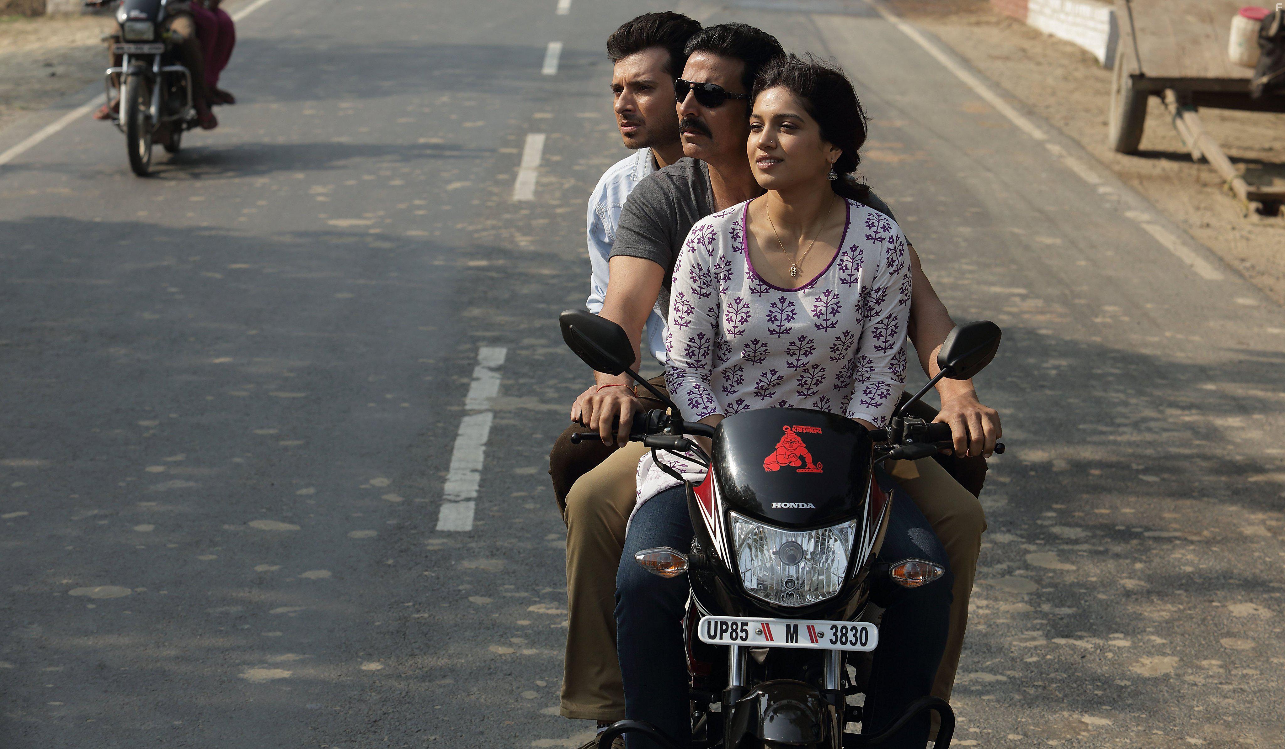 Toilet - Ek Prem Katha (2017)