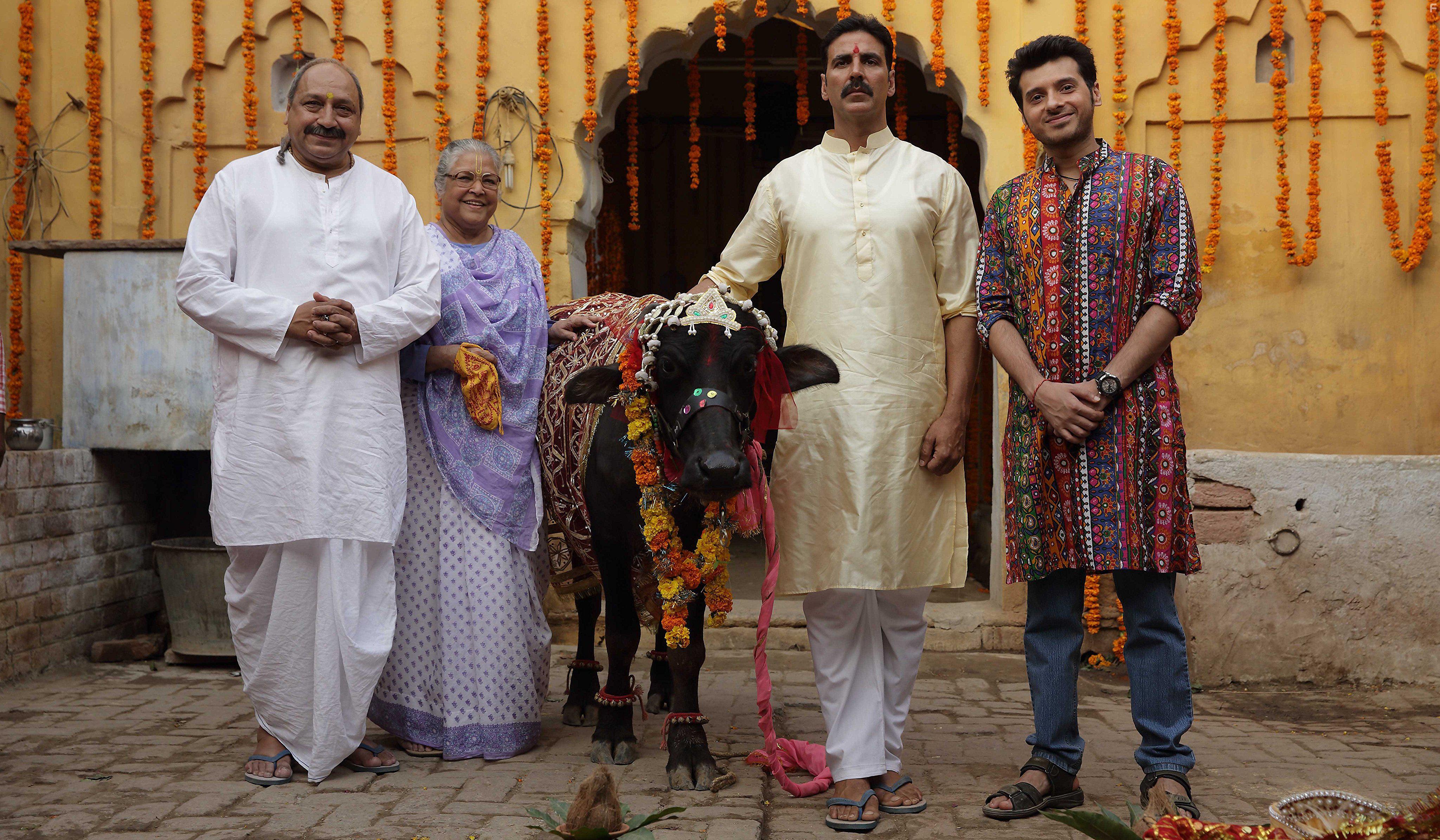 Toilet - Ek Prem Katha (2017)