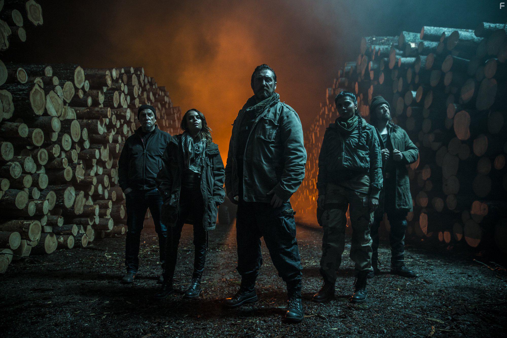 Sheila Shah, Johnny Vivash, Bianca Bradey, Michael Majalahti, and Michael Hall in Rendel (2017)