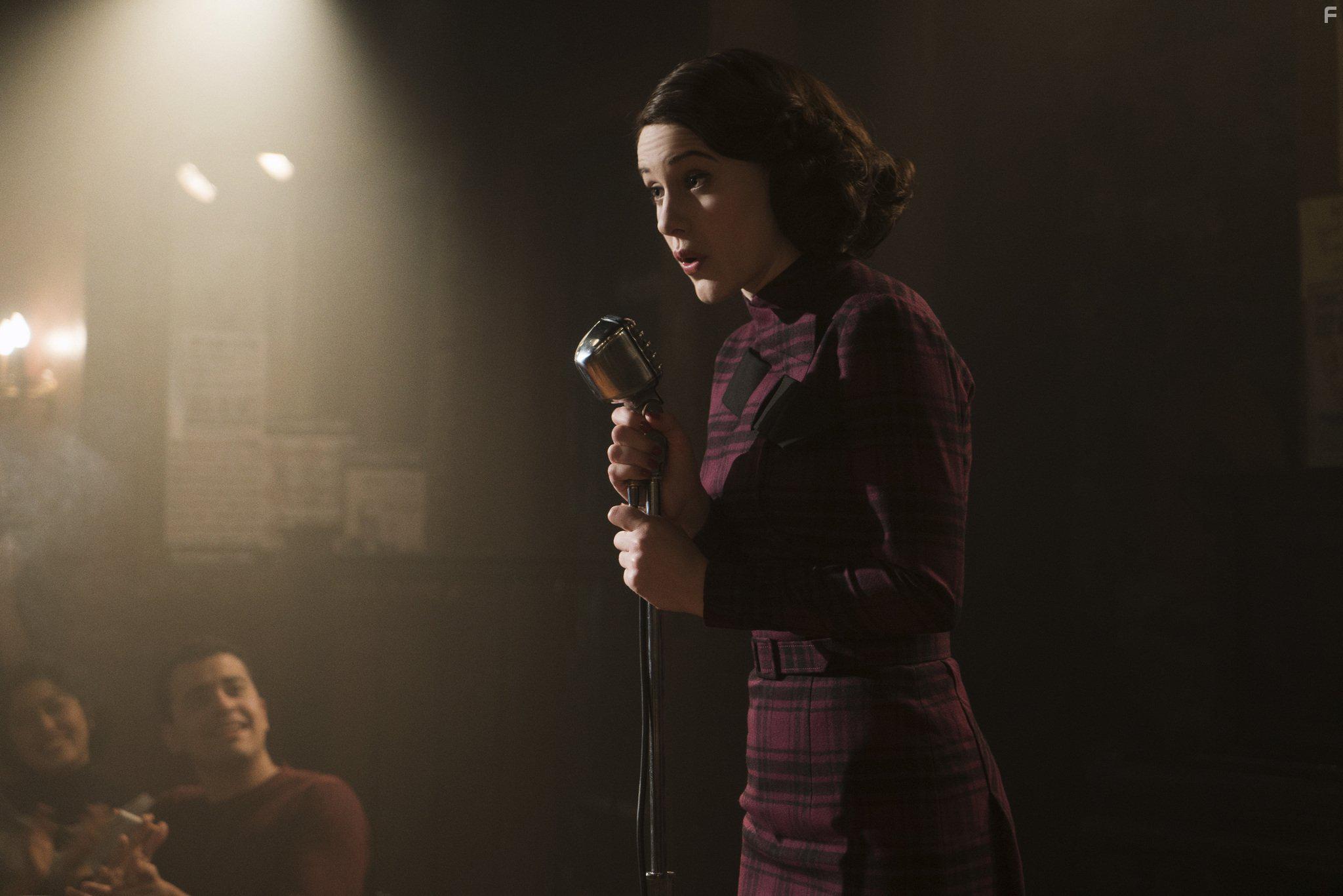 Rachel Brosnahan in The Marvelous Mrs. Maisel (2017)