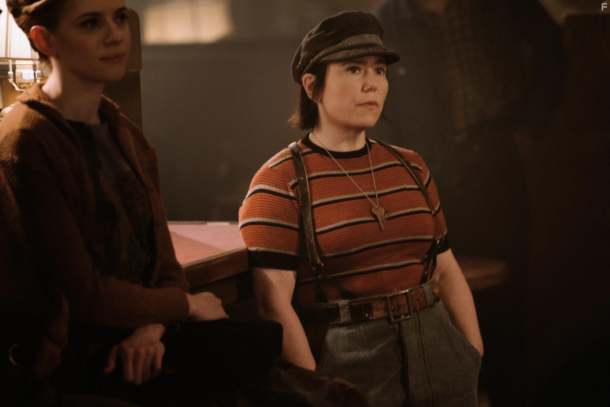 Alex Borstein in The Marvelous Mrs. Maisel (2017)