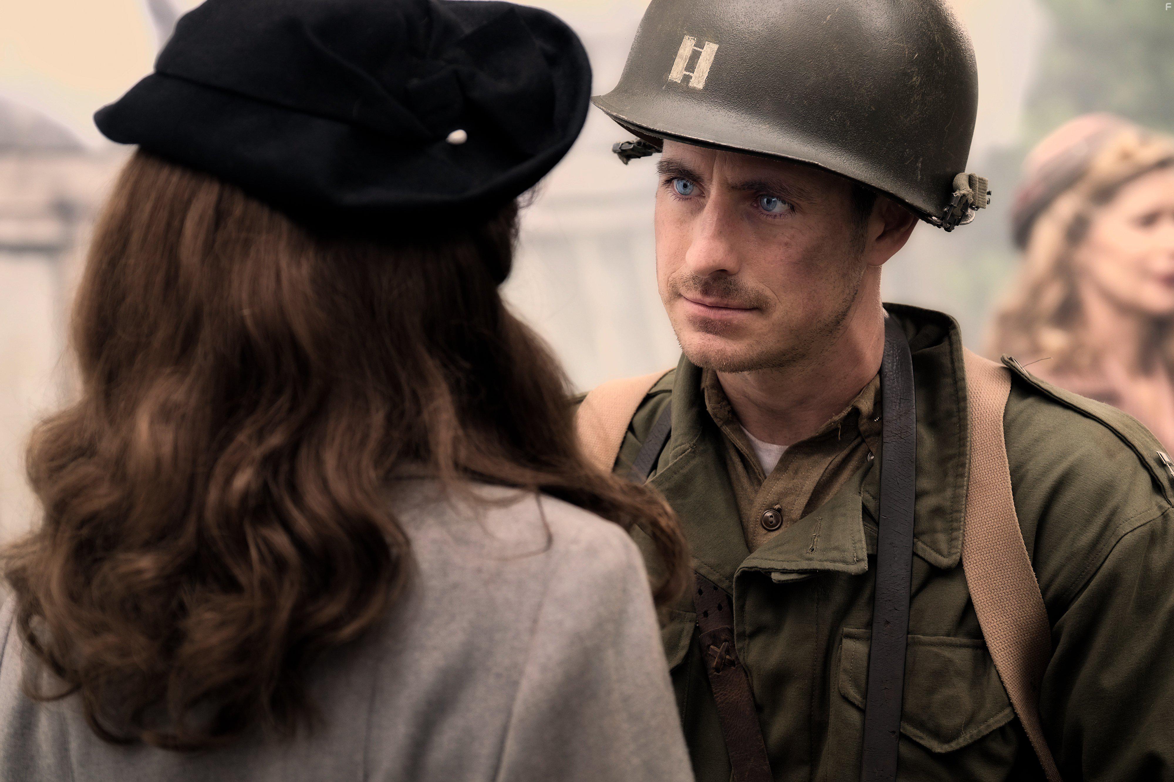 Craig Olejnik and Ali Liebert in Christmas Truce (2015)