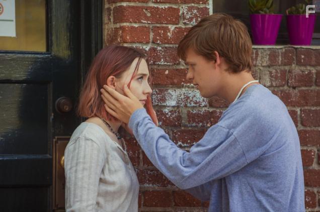 Saoirse Ronan and Lucas Hedges in Lady Bird (2017)