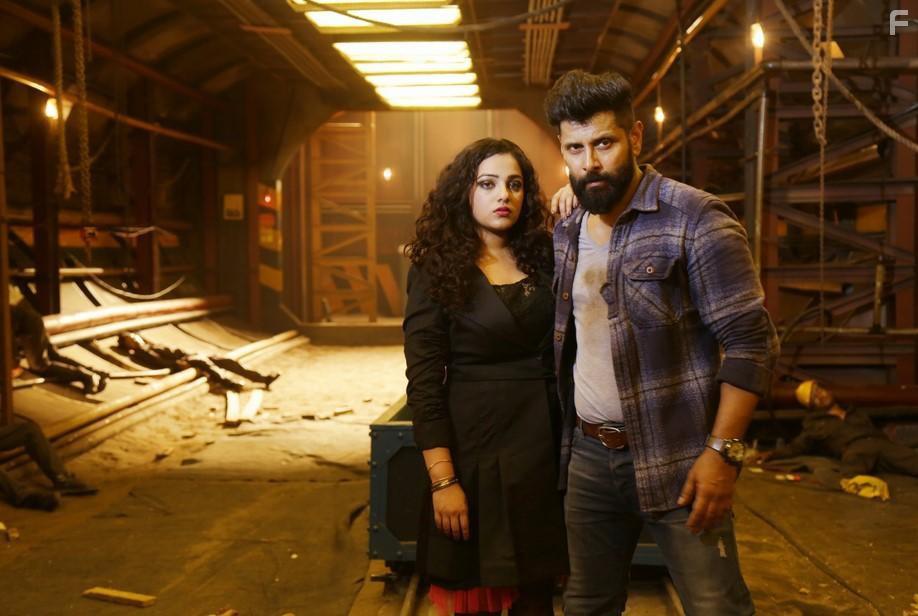 Iru Mugan (2016)