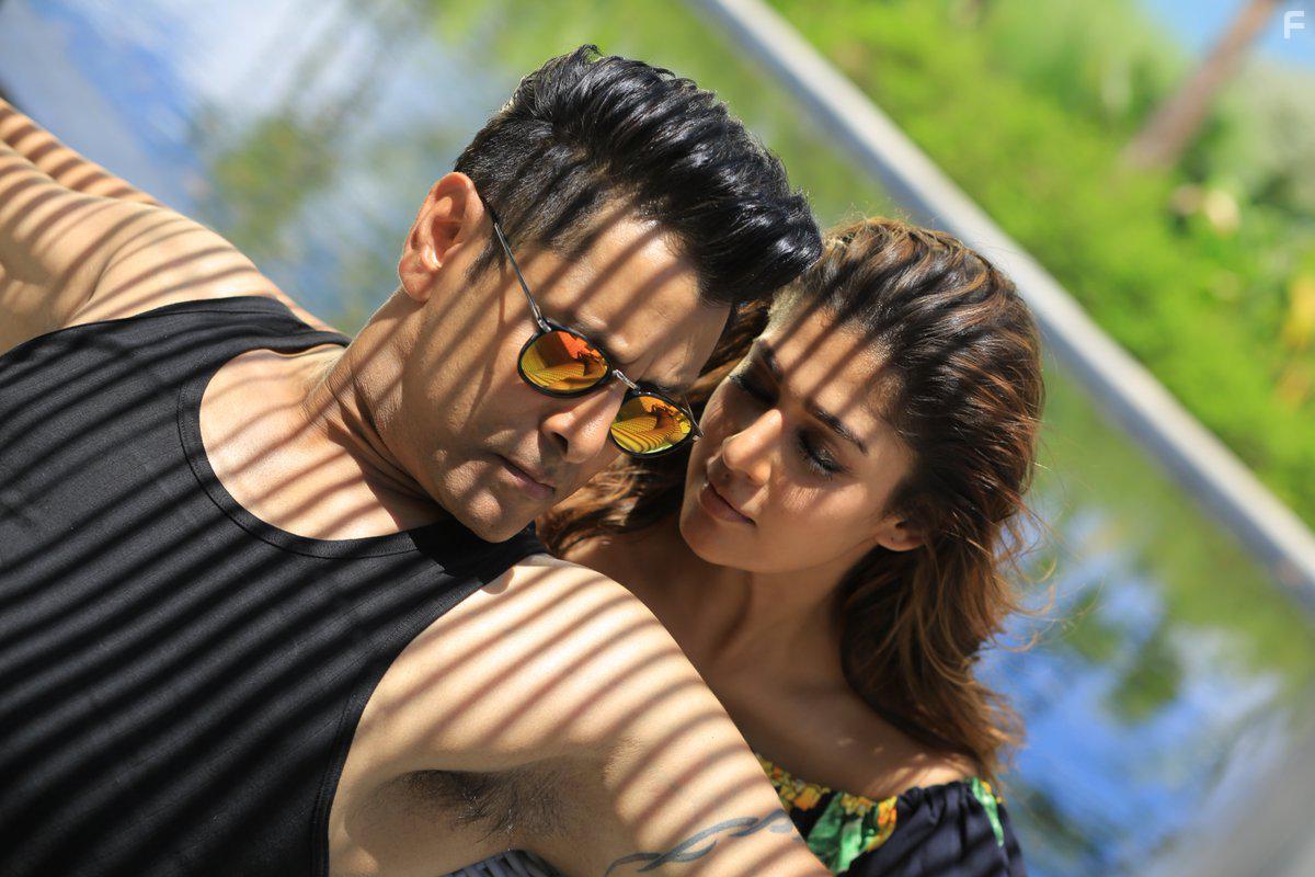 Vikram and Nayanthara in Iru Mugan (2016)
