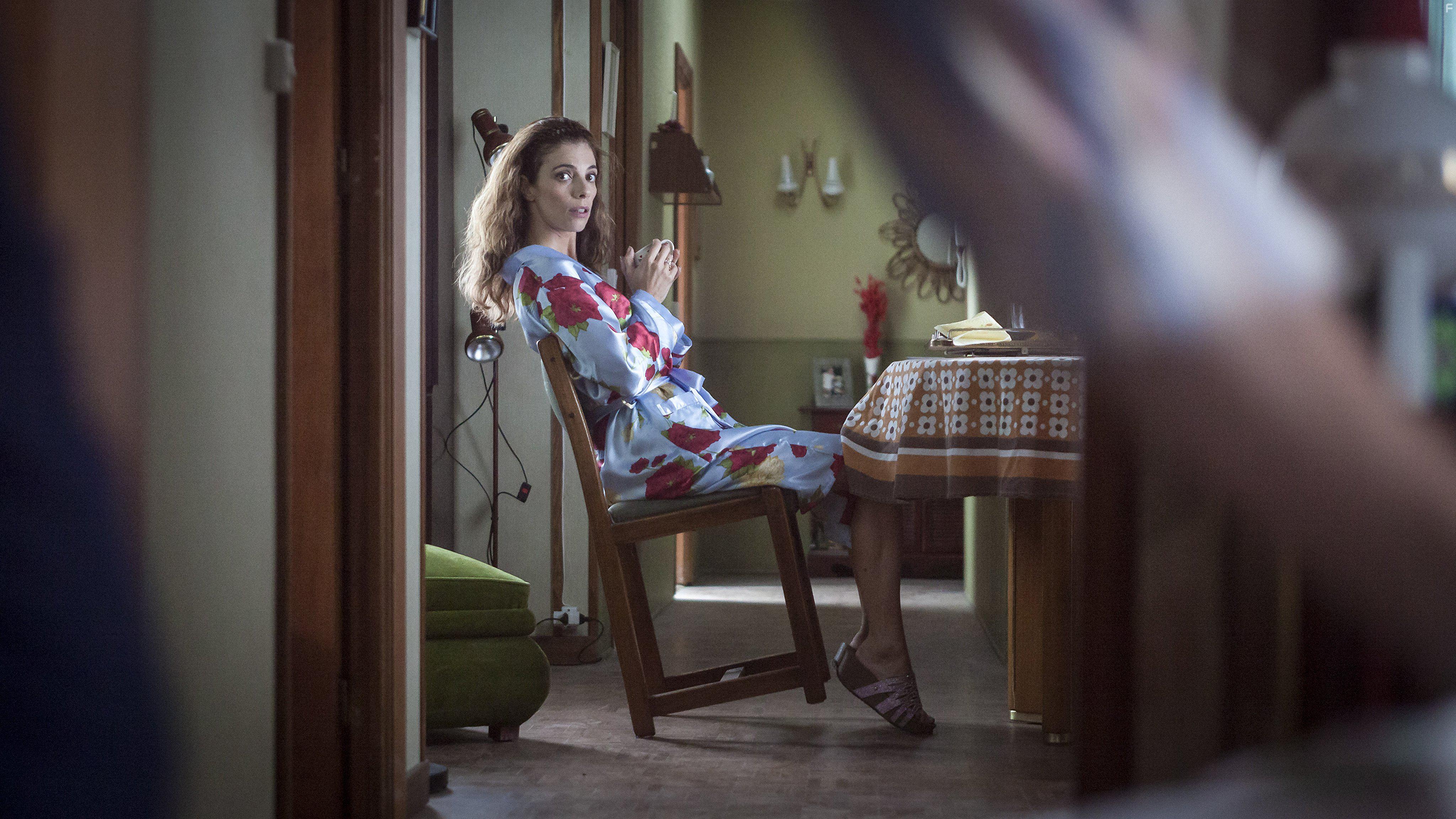 Maribel Verd in Abracadabra (2017)