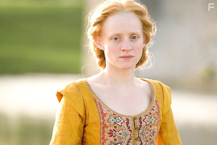 Anne-Marie Duff in Королева-девственница (2005)