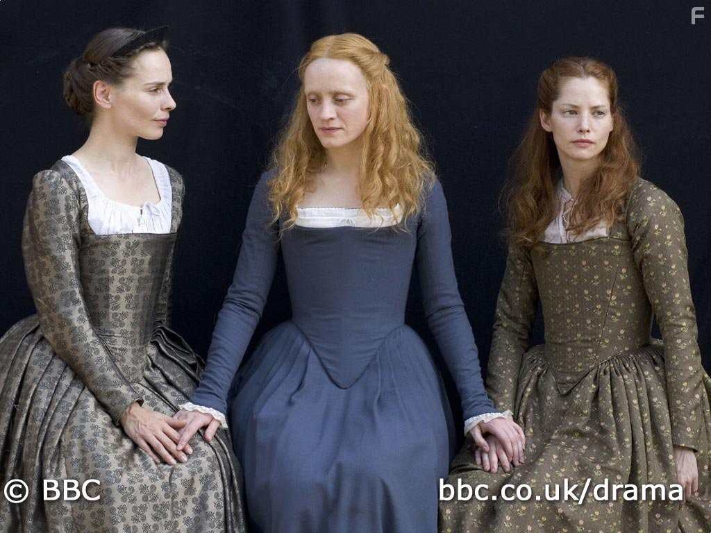 Tara Fitzgerald, Anne-Marie Duff, and Sienna Guillory in Королева-девственница (2005)