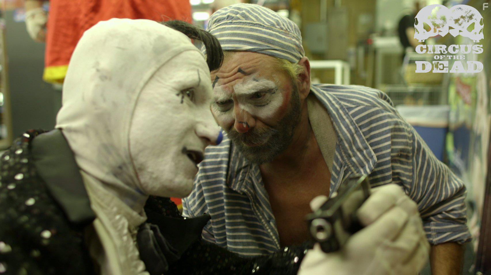 Parrish Randall and Bill Oberst Jr. in Circus of the Dead (2014)