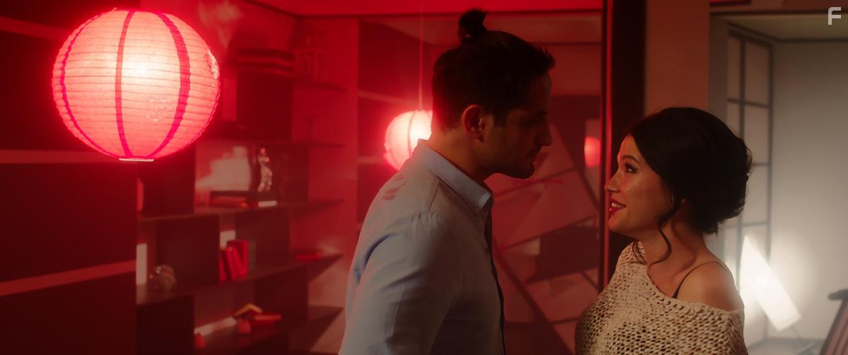 Девушка с косой #1