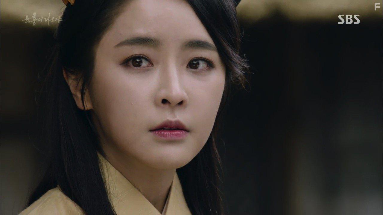 Yu-mi Jeong in Yungnyong-i Nareusya (2015)