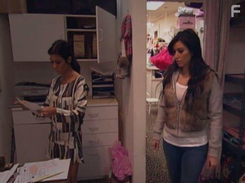Keeping Up with the Kardashians (2007)