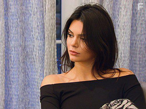 Keeping Up with the Kardashians (2007)