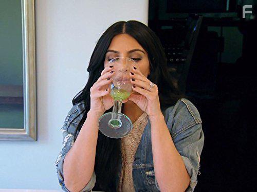 Keeping Up with the Kardashians (2007)