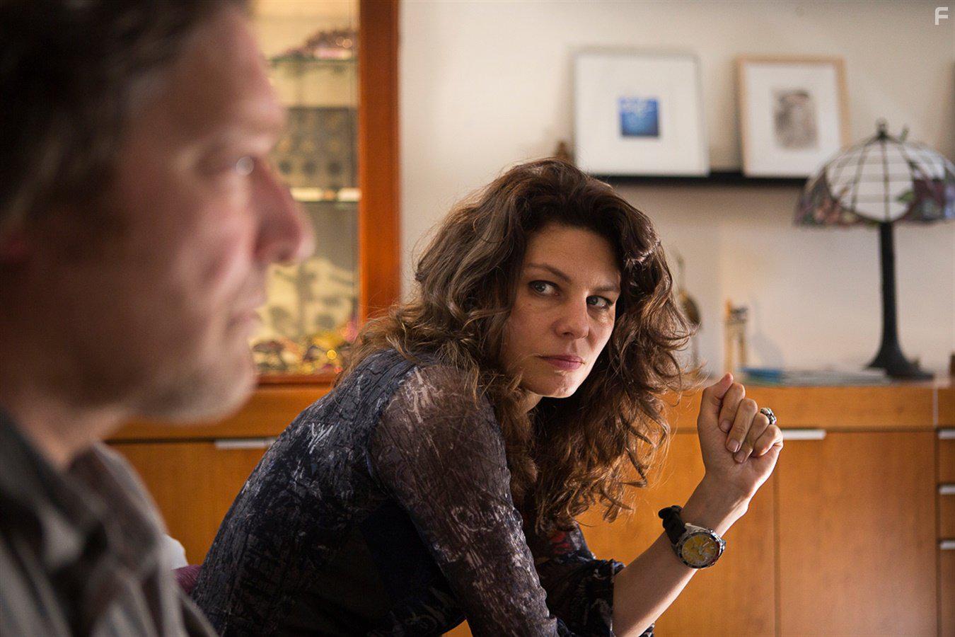 Pierre Bokma and Rifka Lodeizen in Tonio (2016)