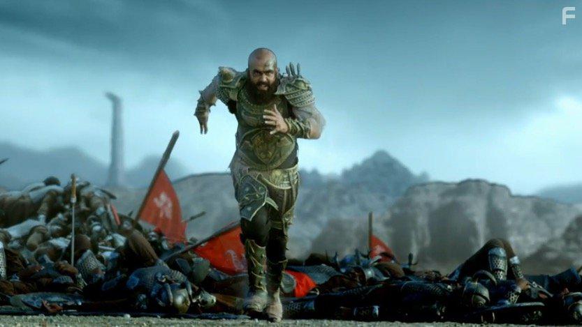 Karthi in Kaashmora (2016)