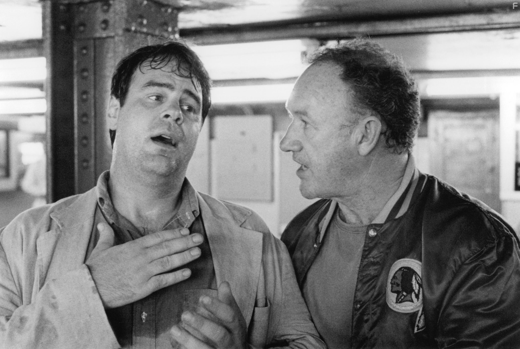 Dan Aykroyd and Gene Hackman in Большой калибр (1990)