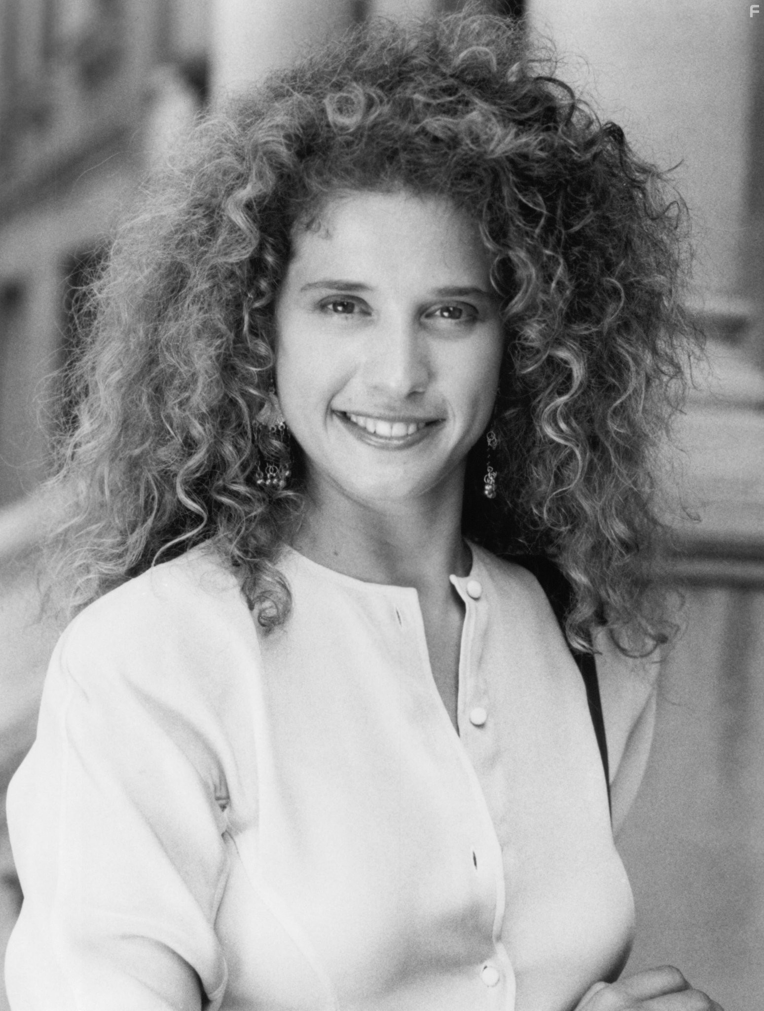 Nancy Travis in Большой калибр (1990)