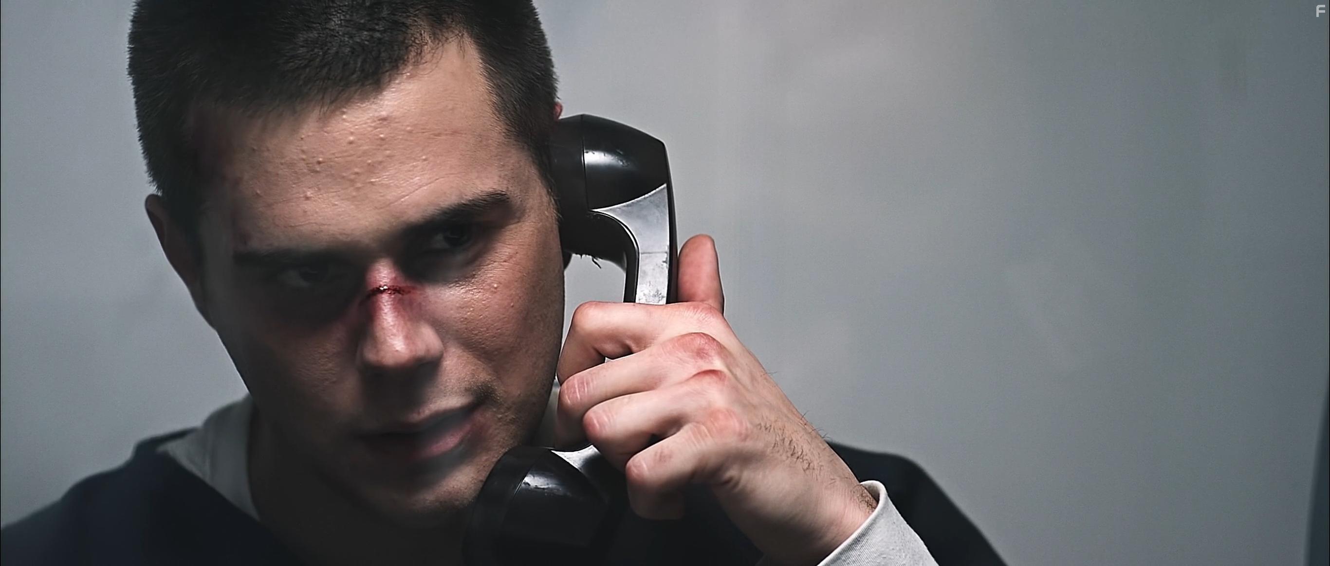 Jared Abrahamson in Break Night (2017)