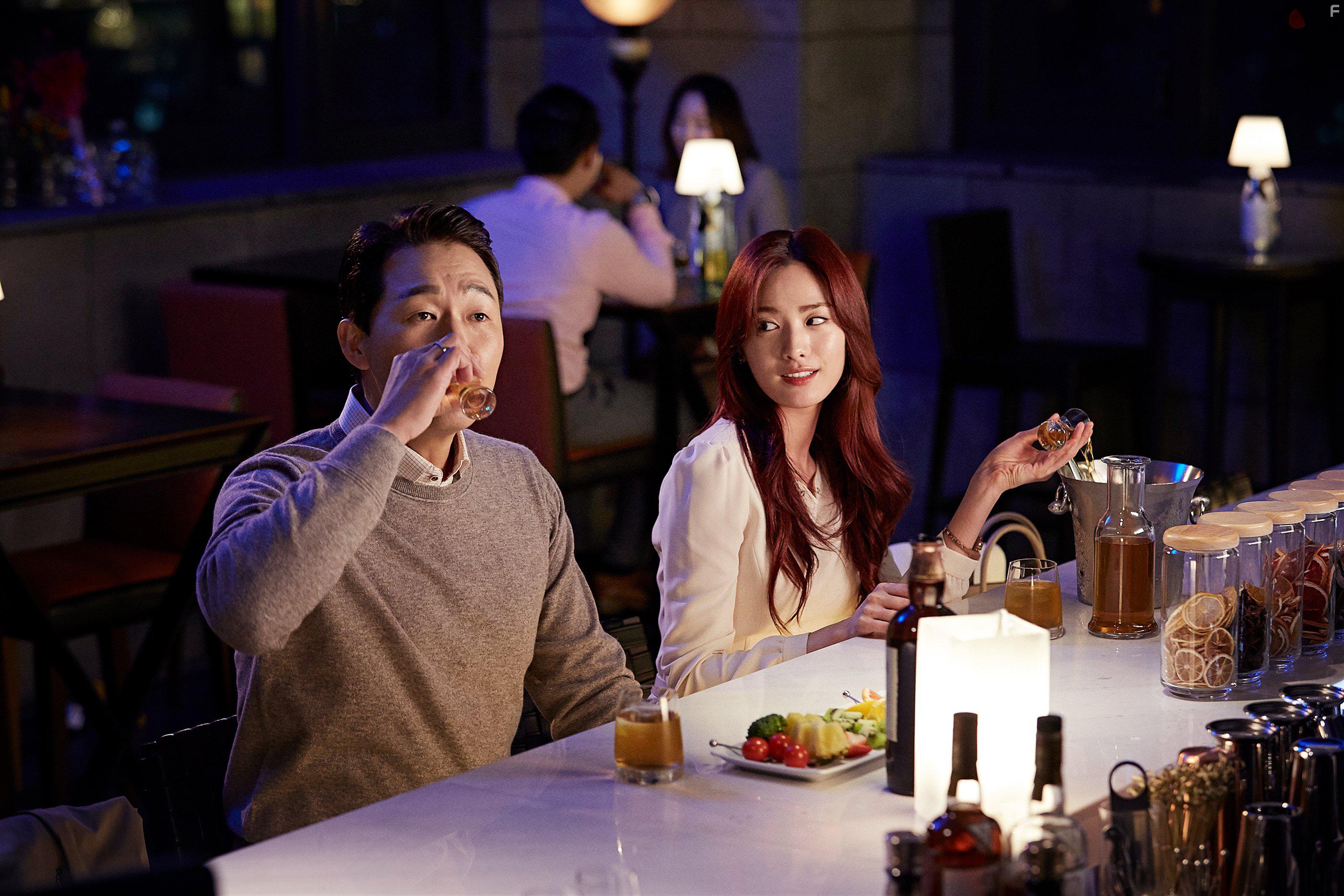 Sung-woong Park and Nana in Kkun (2017)