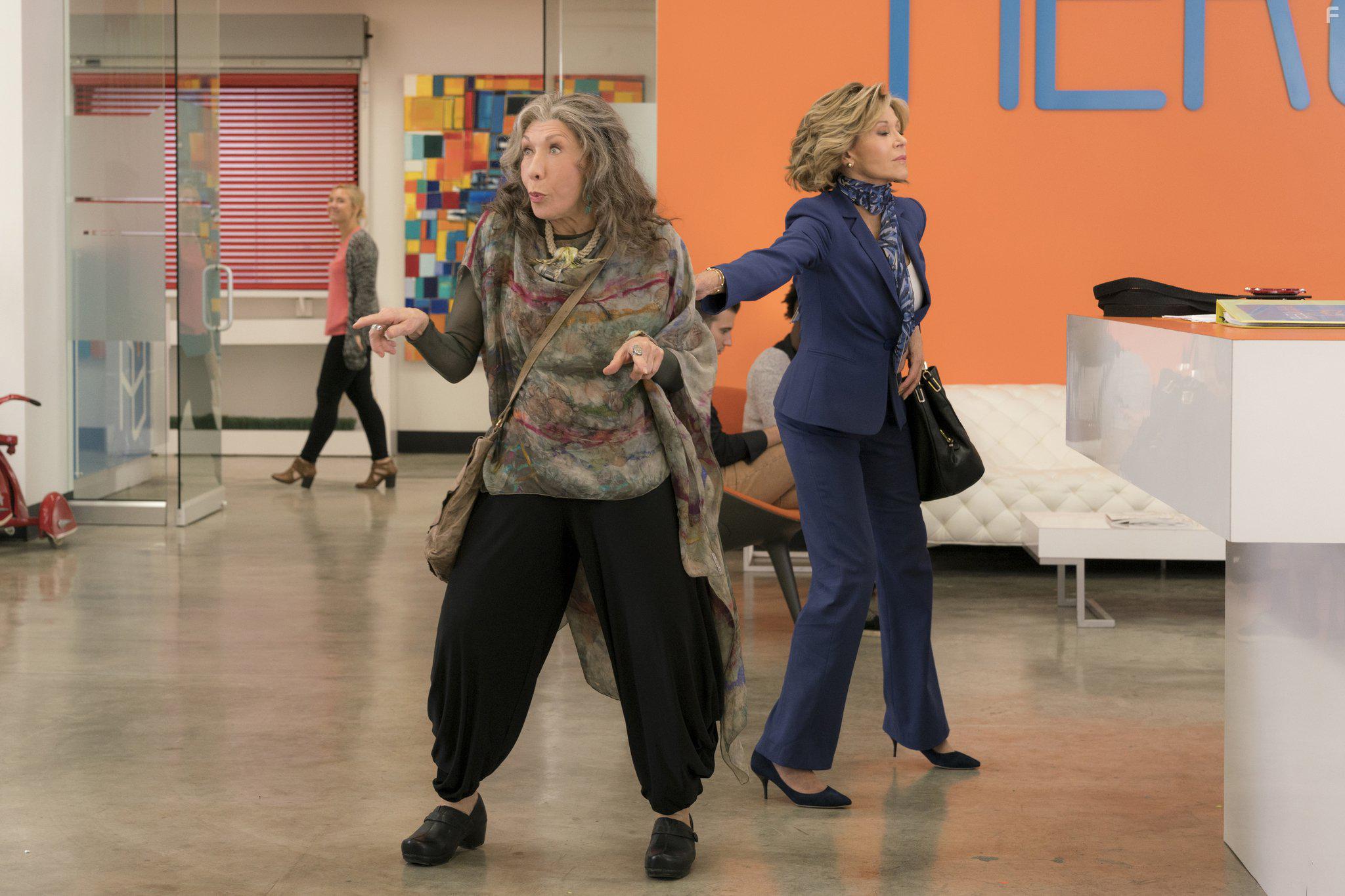 Jane Fonda and Lily Tomlin in Grace and Frankie (2015)